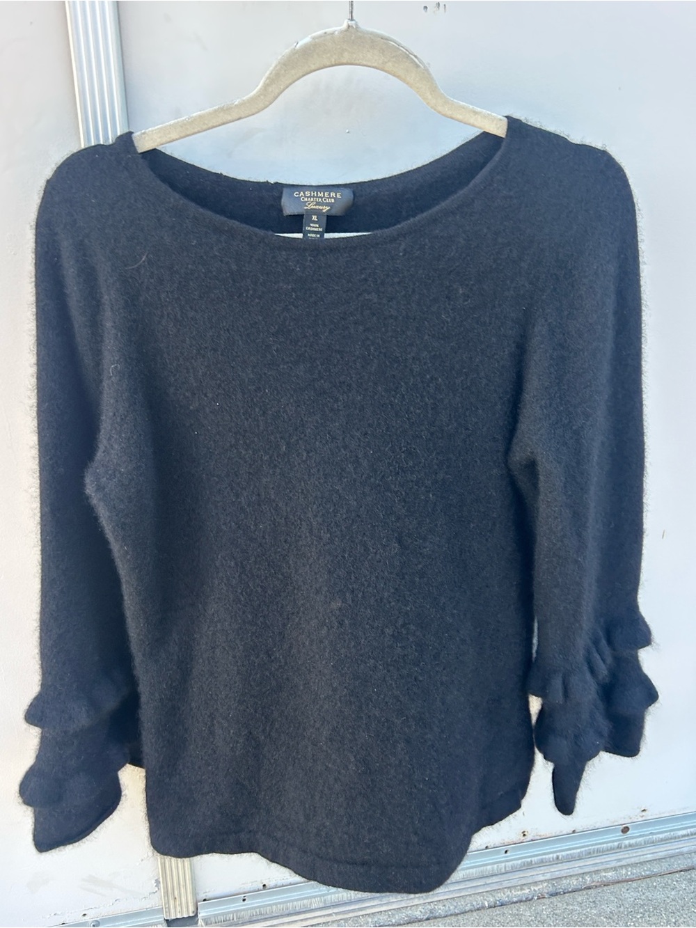 100% CASHMERE LUXURY Charter Club Black Ruffle-Sleeve Crewneck Sweater